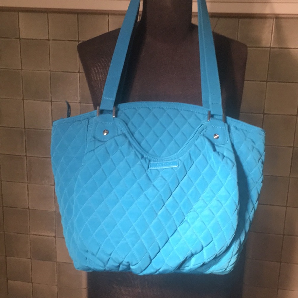 Vera Bradley large purse in teal blue
